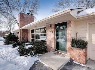 2201 Windsor Way, Golden Valley, MN 55422
