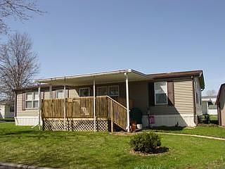 2nd image of 72 Woodcrest Dr