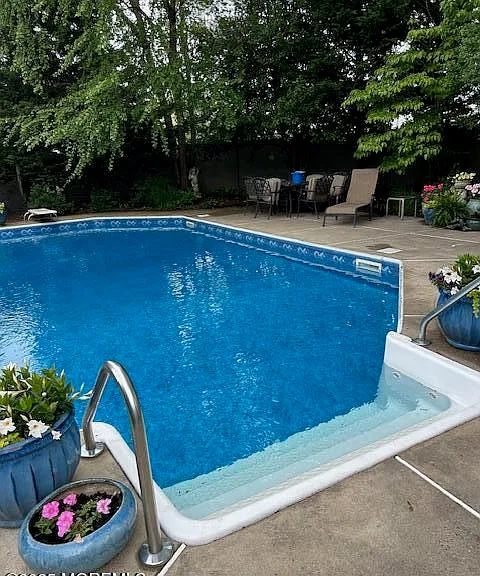 106 Osborne Ave — Photo 12