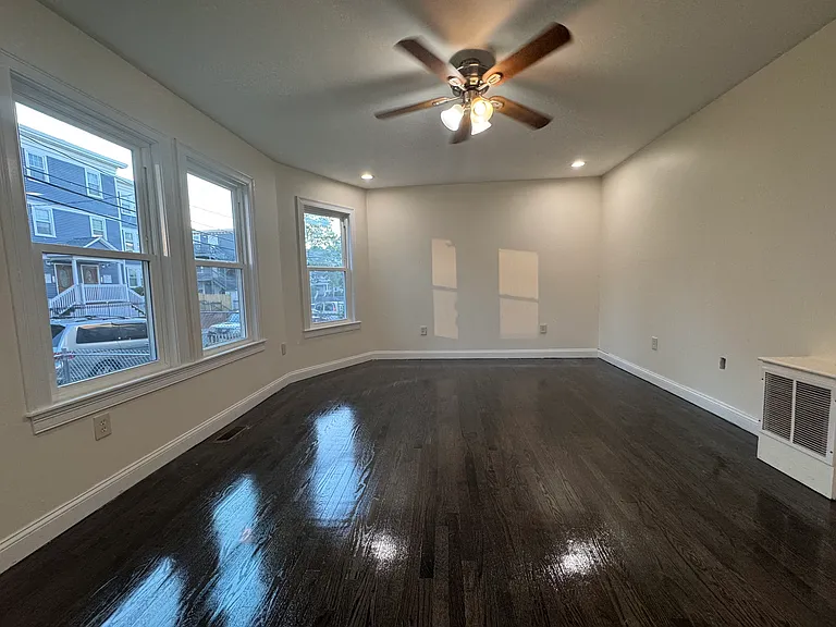 12 Boyd St #1 — Photo 7