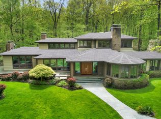 76 Lower Cross Rd, Greenwich, CT 06831