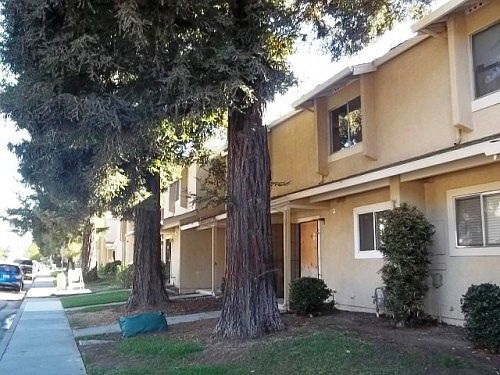 1st image of 1941 Grande Cir APT 44