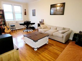 22-23 47th St #3A, Astoria, NY 11105