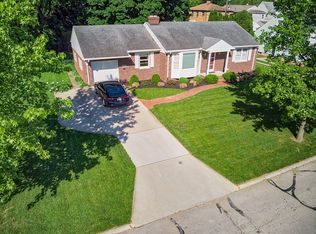 801 Phillips St, Maumee, OH
