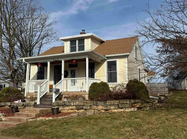 615 High St, Mineral Point, WI 53565