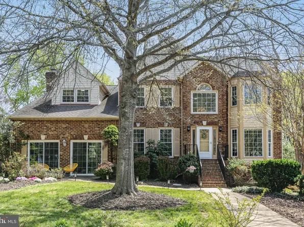 1111 Richmond Dr, Stafford, VA 22554