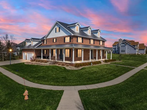 1040 Kilarney Rd, Chesterton, IN 46304