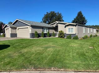 126 Tyson Dr, Cottage Grove, OR 97424