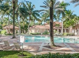 1180 Reserve Way APT 206, Naples, FL 34105