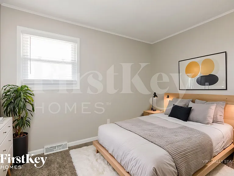 8418 NW 68th St — Photo 17