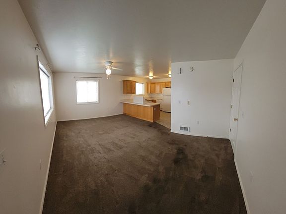 2nd image of 888 Anne St APT 1