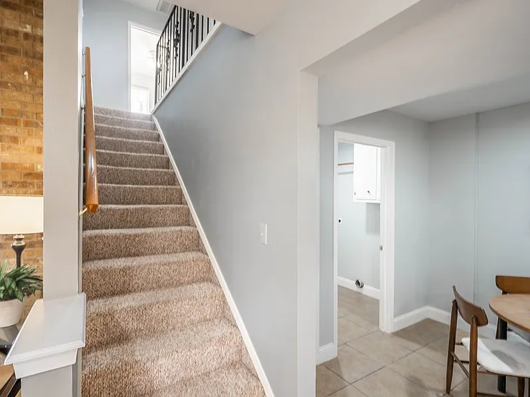 216 E 91st St — Photo 25