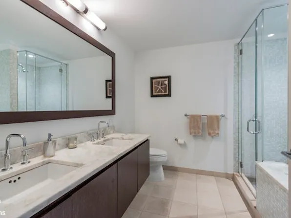 350 West 53rd Street image 8 of 14