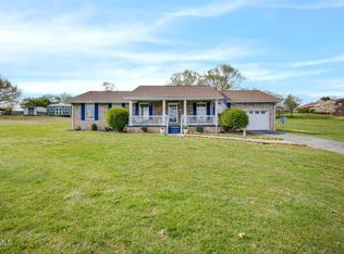 445 Old Stage Rd, Church Hill, TN 37642
