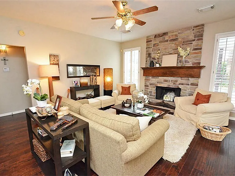 3011 Nickleby Ct — Photo 18
