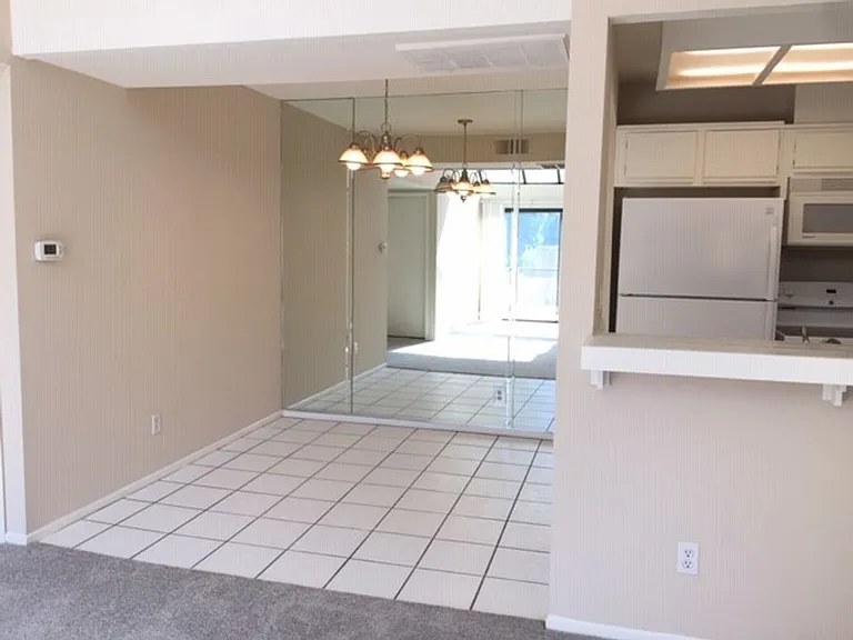 25761 Le Parc #26 — Photo 12