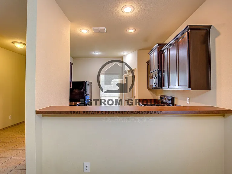 10953 Caldwell Ln — Photo 13