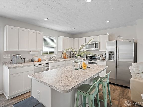 4th image of 5917 Regatta Dr
