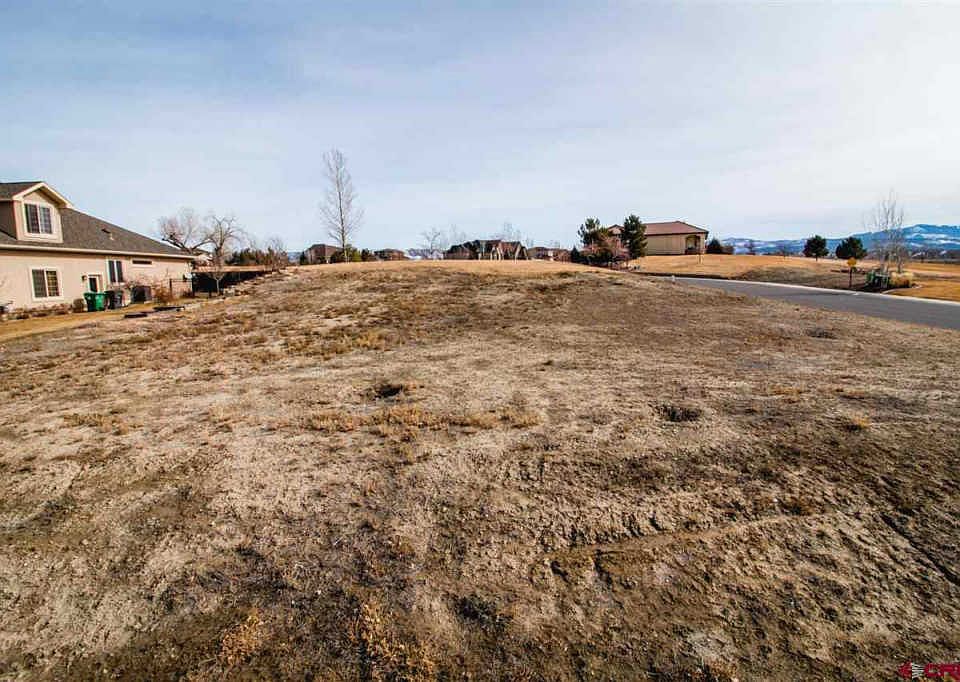 2nd image of 3312 Mahogany Dr
