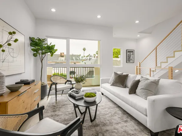 6121 Marbella Pl, Los Angeles, CA 90038