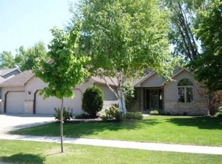 1501 E Bedford Ln, Appleton, WI 54915