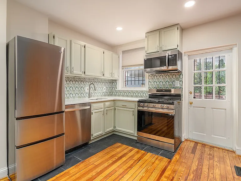 706 Rhode Island Ave NW — Photo 4