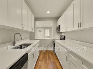 1710 37th St NW #2, Washington, DC 20007