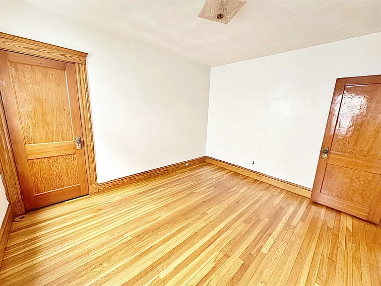 11 Puritan Rd — Photo 29