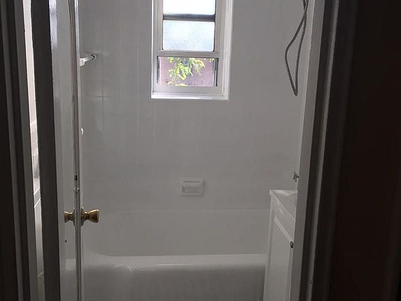 2nd image of 6505 Yellowstone Blvd APT 3B
