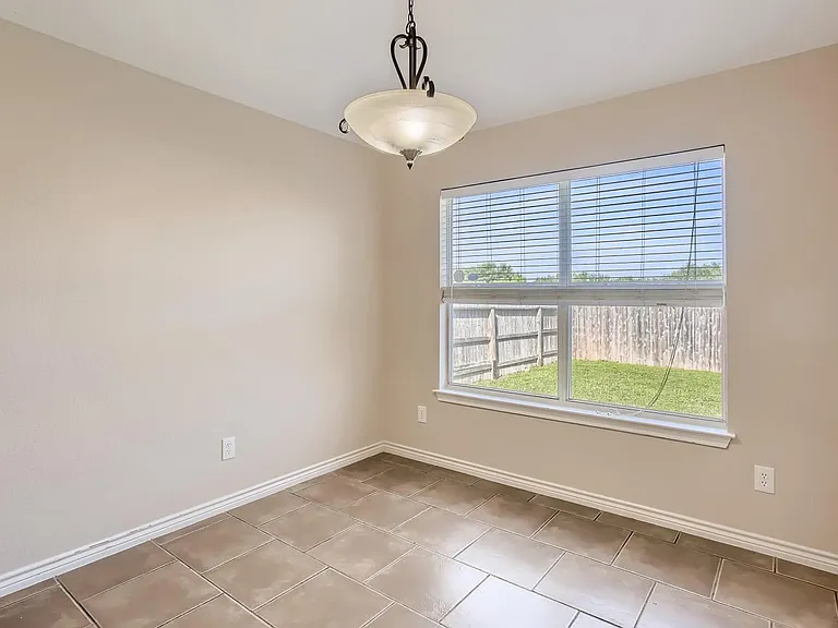 3032 Douglas Fir Dr — Photo 5