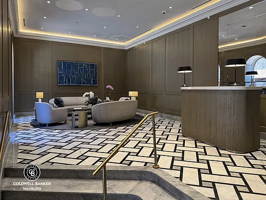 Sold by Coldwell Banker Warburg | media 15