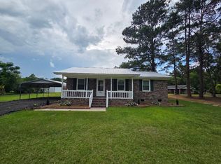 219 Thomas St, Olanta, SC 29114