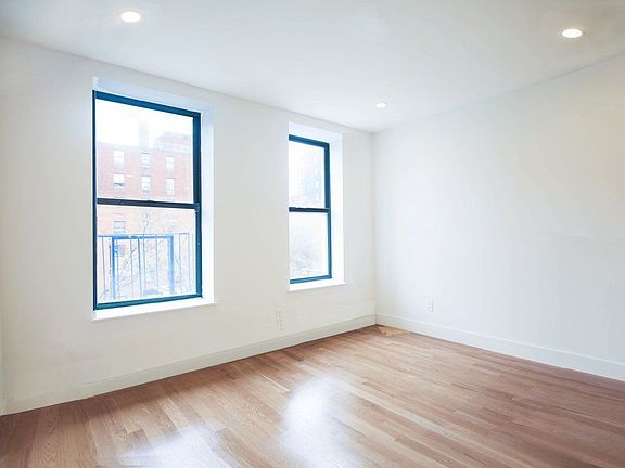 4th image of 2053 Frederick Douglass Blvd APT 4D
