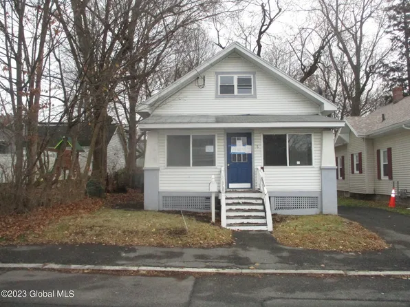 6 Gregory Court, Troy, NY 12180