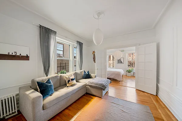 Rented by Camelot Realty Group | media 4