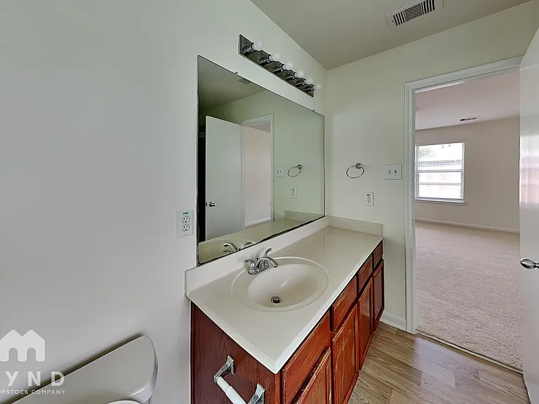 4103 Oakview Creek Ln — Photo 12