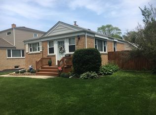 9015 Mason Ave, Morton Grove, IL 60053