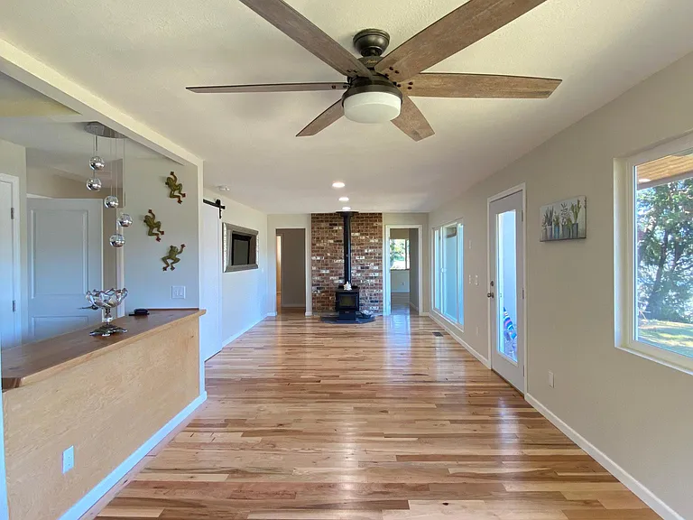 1304 Madrona Beach Rd NW — Photo 10