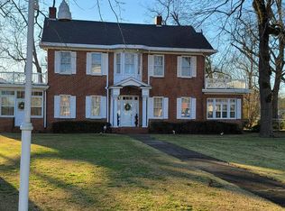 137 N Main St, Brundidge, AL 36010