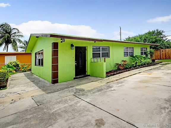 2nd image of 2836 NW 5th St #C