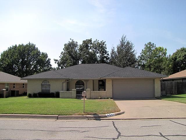 1st image of 4605 Riverview Dr