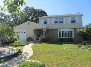 12 Antares Ct, Turnersville, NJ 08012