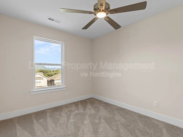 436 Wayne Ave — Photo 16