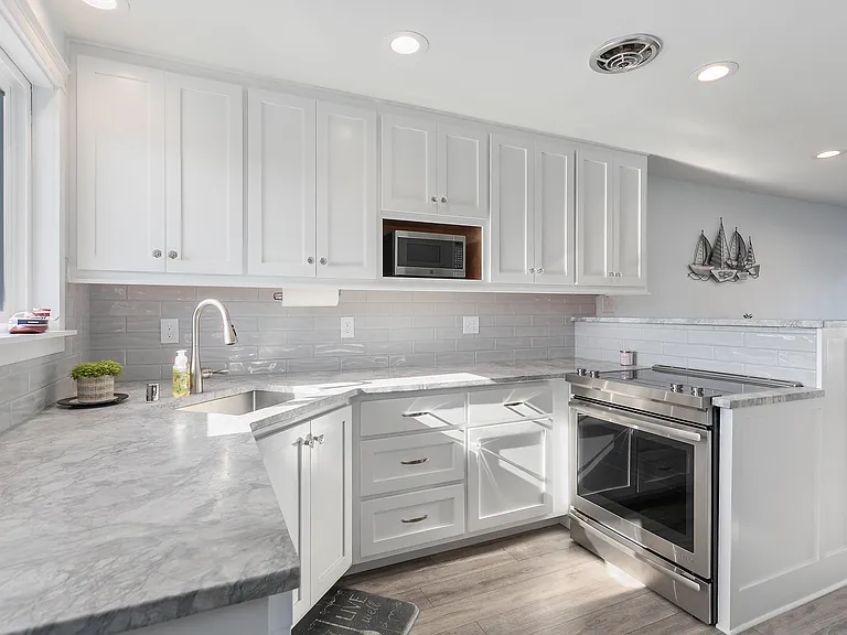 4038 Mayne Ln #2 — Photo 2