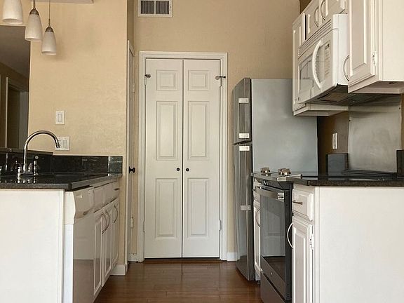 2nd image of 7151 Gaston Ave APT 415