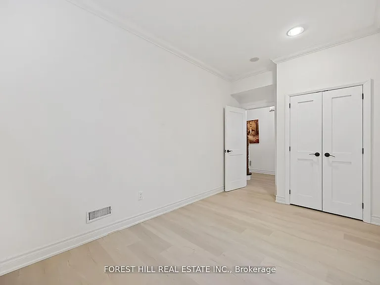 42 Cotswold Cres #LOWER — Photo 14