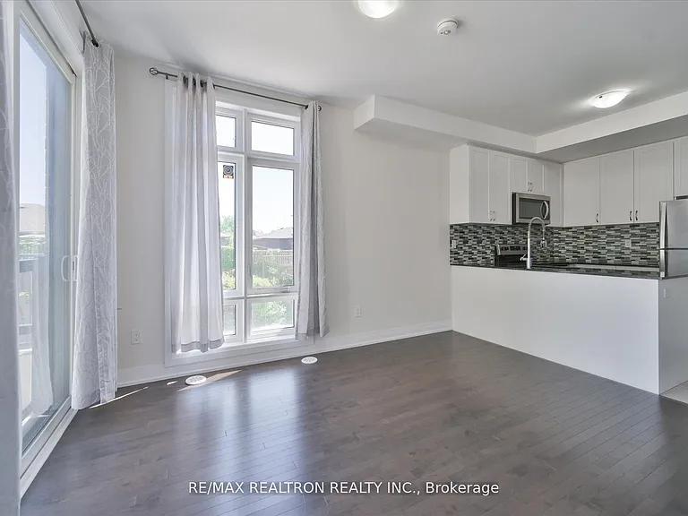 721 Lawrence Ave W #73 — Photo 12