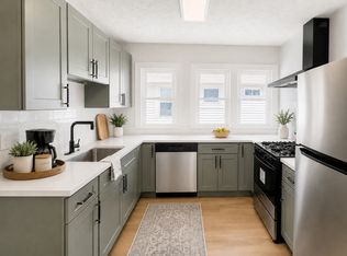 2191 Lincoln Ave, Lakewood, OH 44107