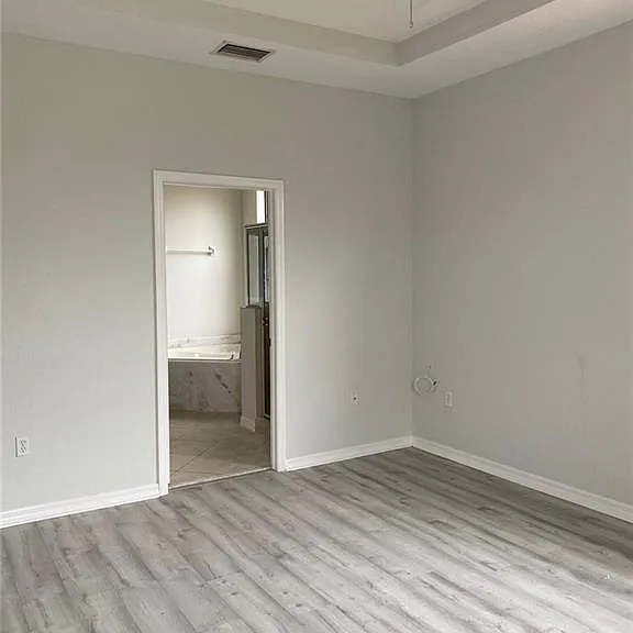 7541 Bristol Cir — Photo 9
