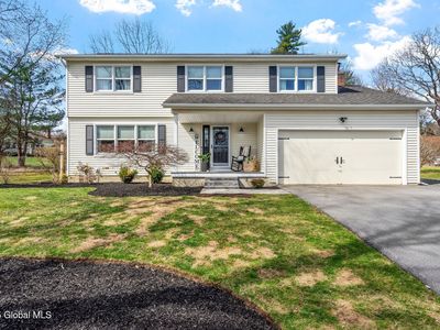 1431 Orlyn Drive, Niskayuna, NY, 12309